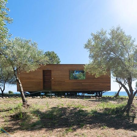 Ihouse Nea Skioni Exterior photo
